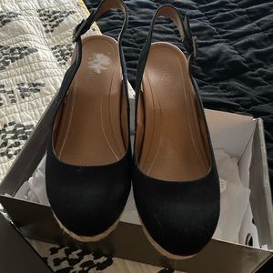 Vionic Women Aruba Coralina
Black Wedges Espadrilles Size 10